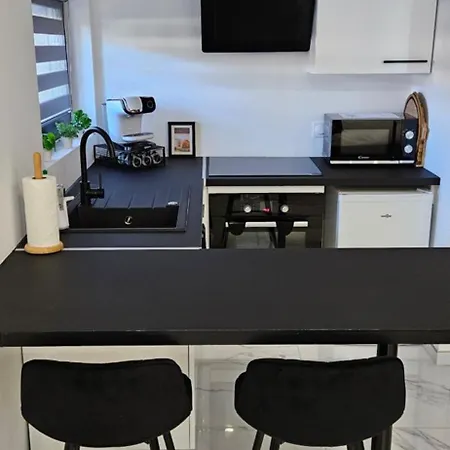 Loft Detente & Du Tram